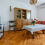 דירה Mirena *