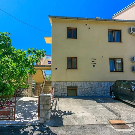 Mirena Apartment Crikvenica