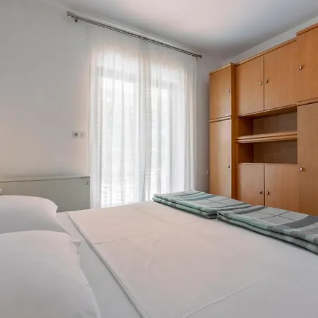 Apartment Mirena *