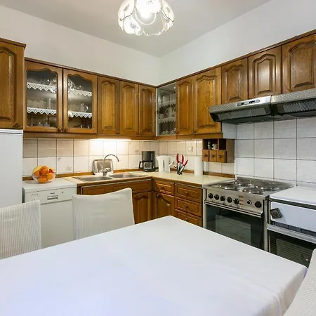 Mirena Apartment