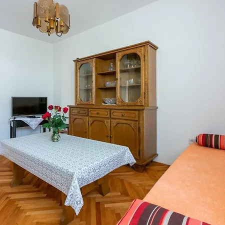 Mirena Apartmán *