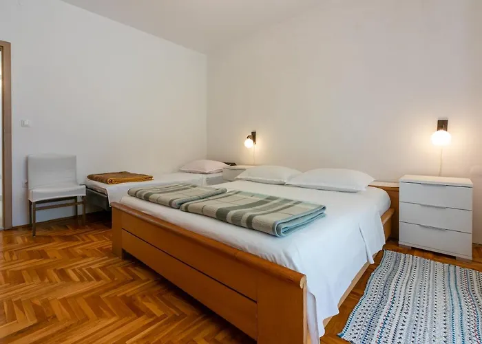 Mirena Appartement *